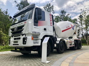 基建风潮席卷全国，轻量化搅拌车迎发展新机遇